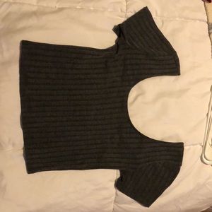 A crop top